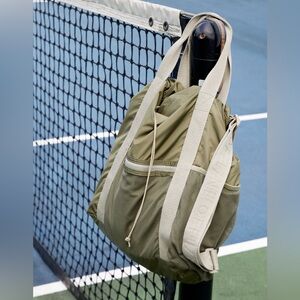 New aerie offline drawstring backpack olive green lightweight hiking travel bag